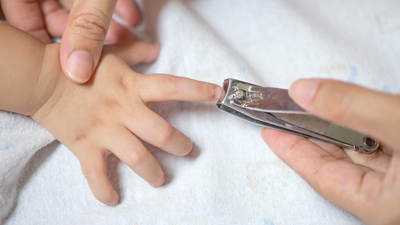 श&zwj;िशु के नाखून कैसे काटें? जानें सही तरीका
