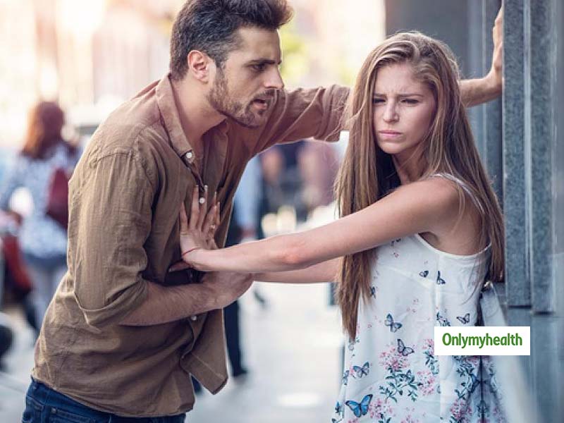 5 Signs That Your Boyfriend Is Using You!