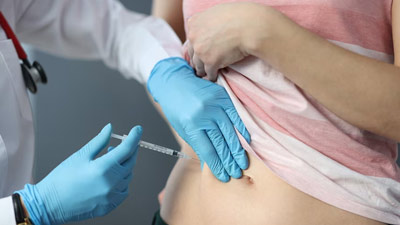 आईवीएफ प्रक्र&zwj;िया के दौरान इंजेक्&zwj;शन क्&zwj;यों और कब लगते हैं? डॉक्&zwj;टर से जानें &nbsp;