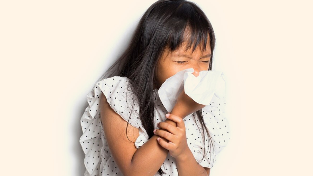 What Is Walking Pneumonia, The Condition Behind China&rsquo;s Mysterious Outbreak Among Children?