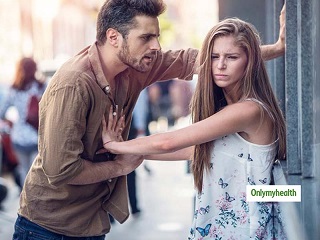 5 Signs That Your Boyfriend Is Using You!